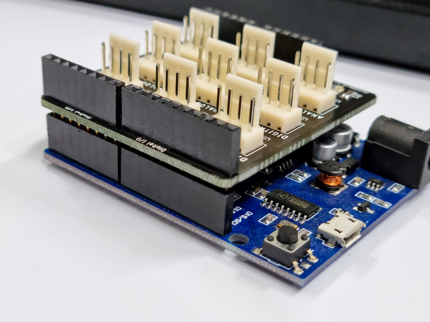 아두이노orESP8266 IoT 실습 키트 키트 이미지